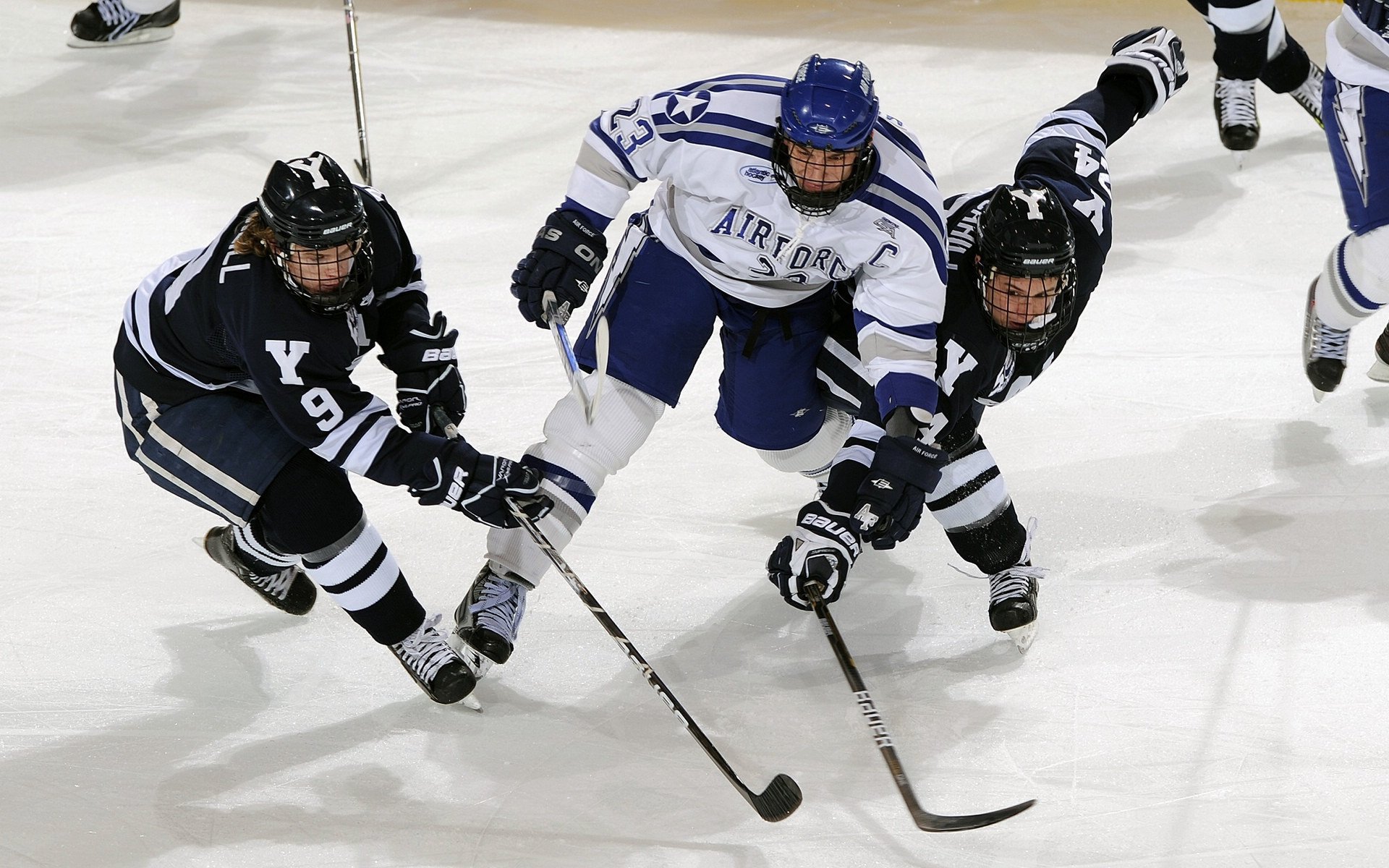 开云体育APP下载-换人节奏科学的教练用兵之道
