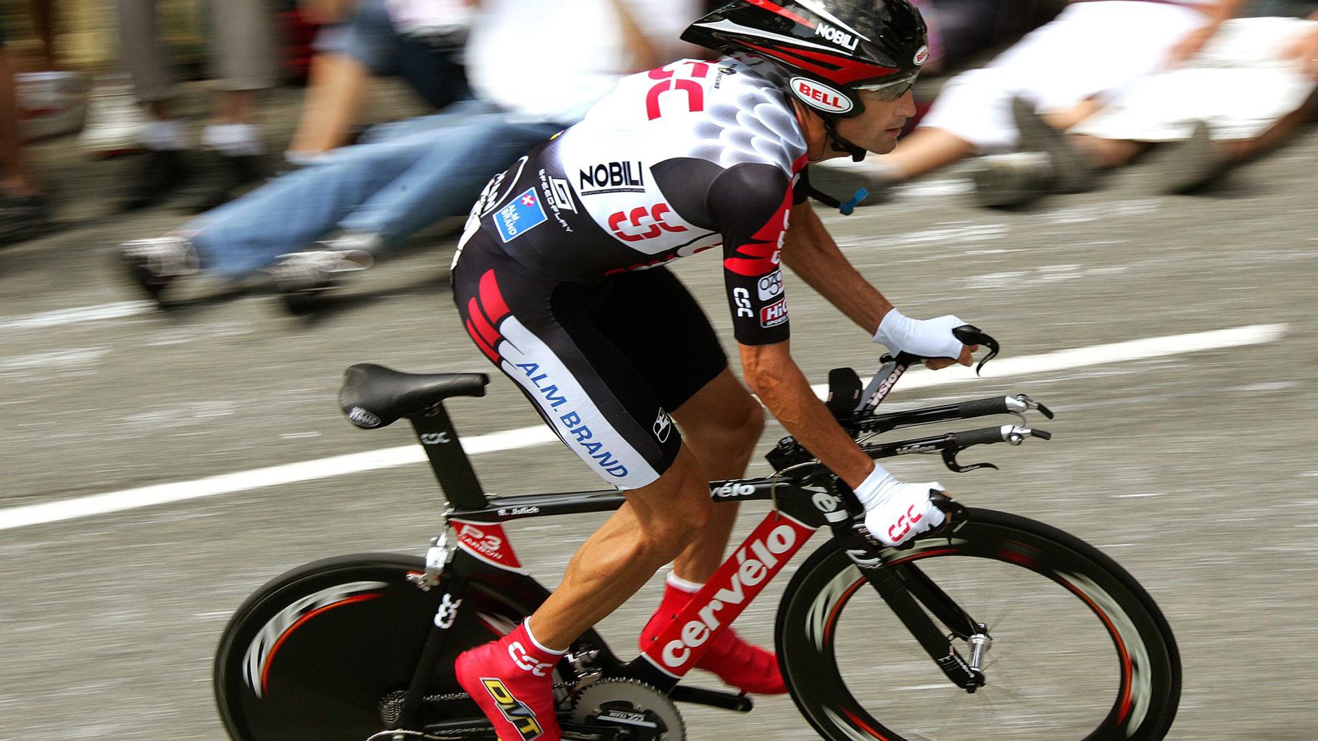 开云电竞登录入口-篮球职业联赛观众互动体验创新升级，篮球职业联盟